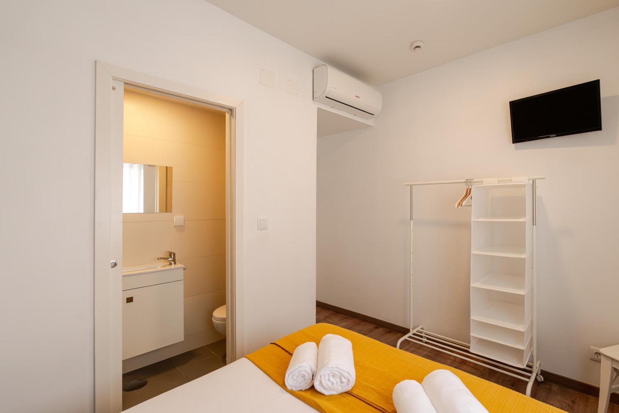 Petit By Pcale Porto